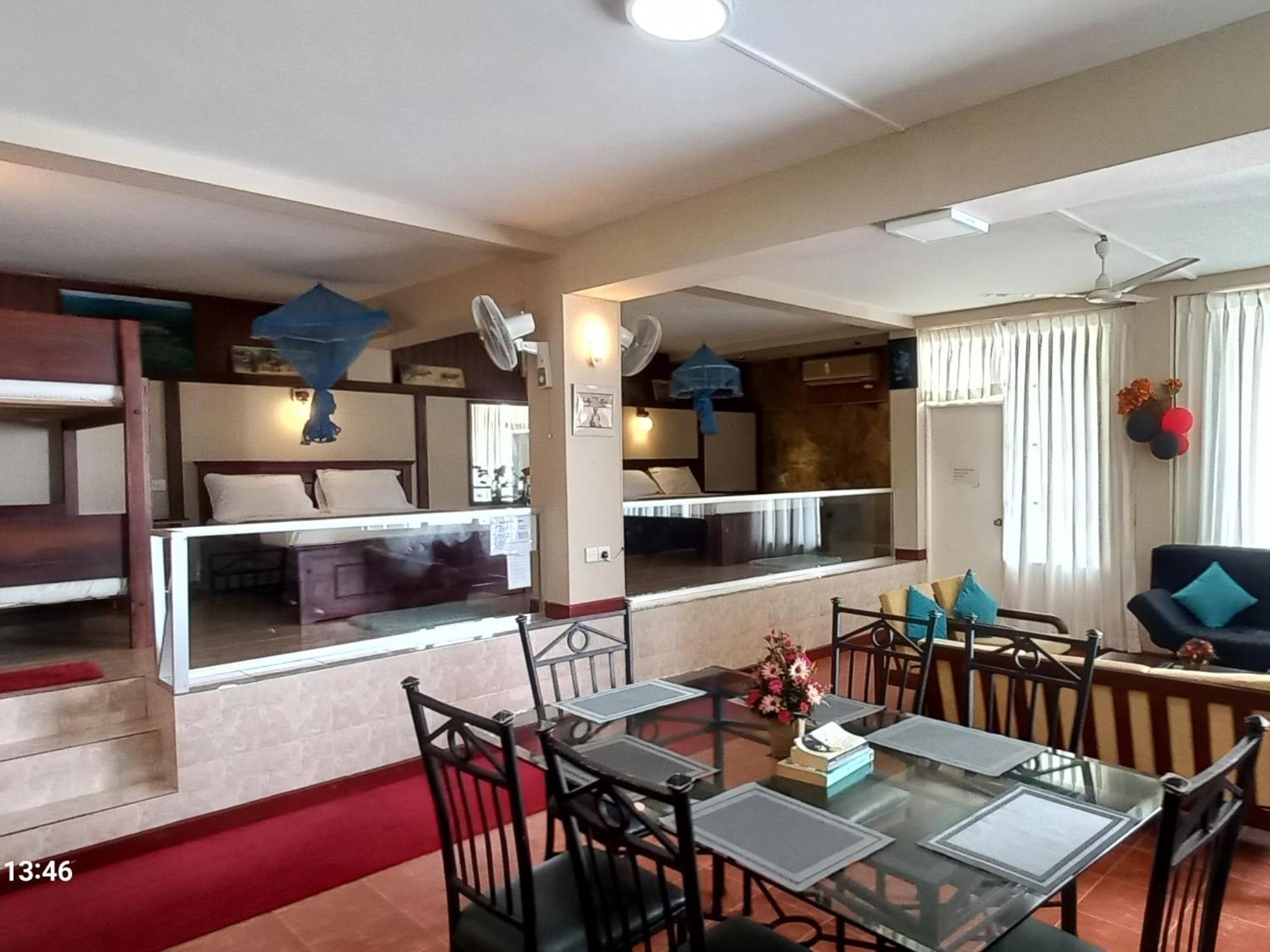 Days Inn Канди Экстерьер фото