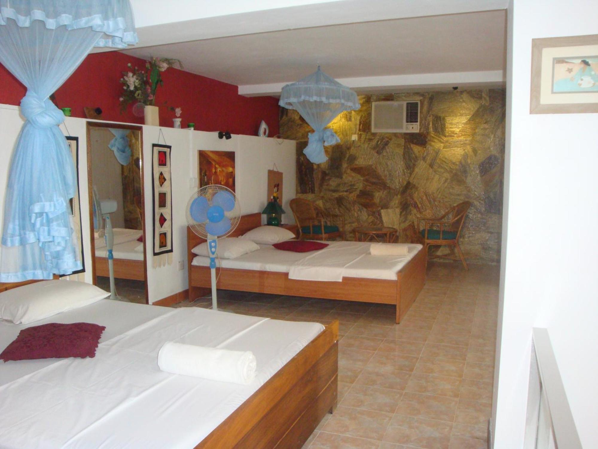Days Inn Канди Экстерьер фото